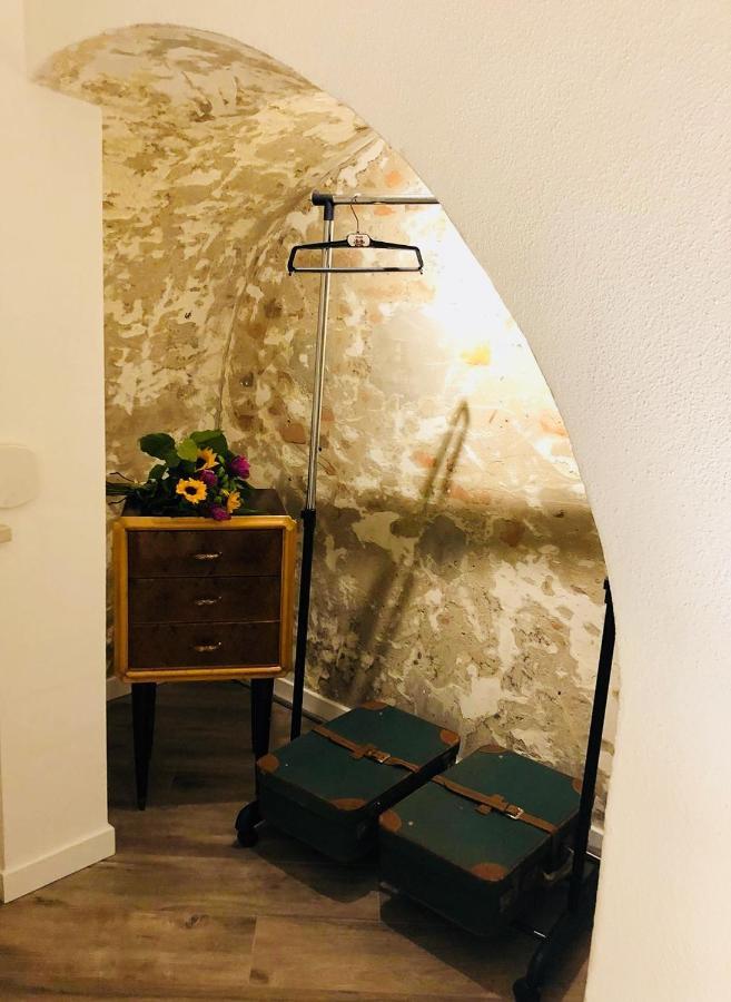 Lu.Lu Suite And Rooms Πιατσέντζα Εξωτερικό φωτογραφία