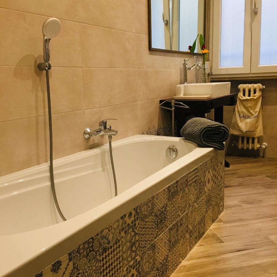 Lu.Lu Suite And Rooms Πιατσέντζα Εξωτερικό φωτογραφία